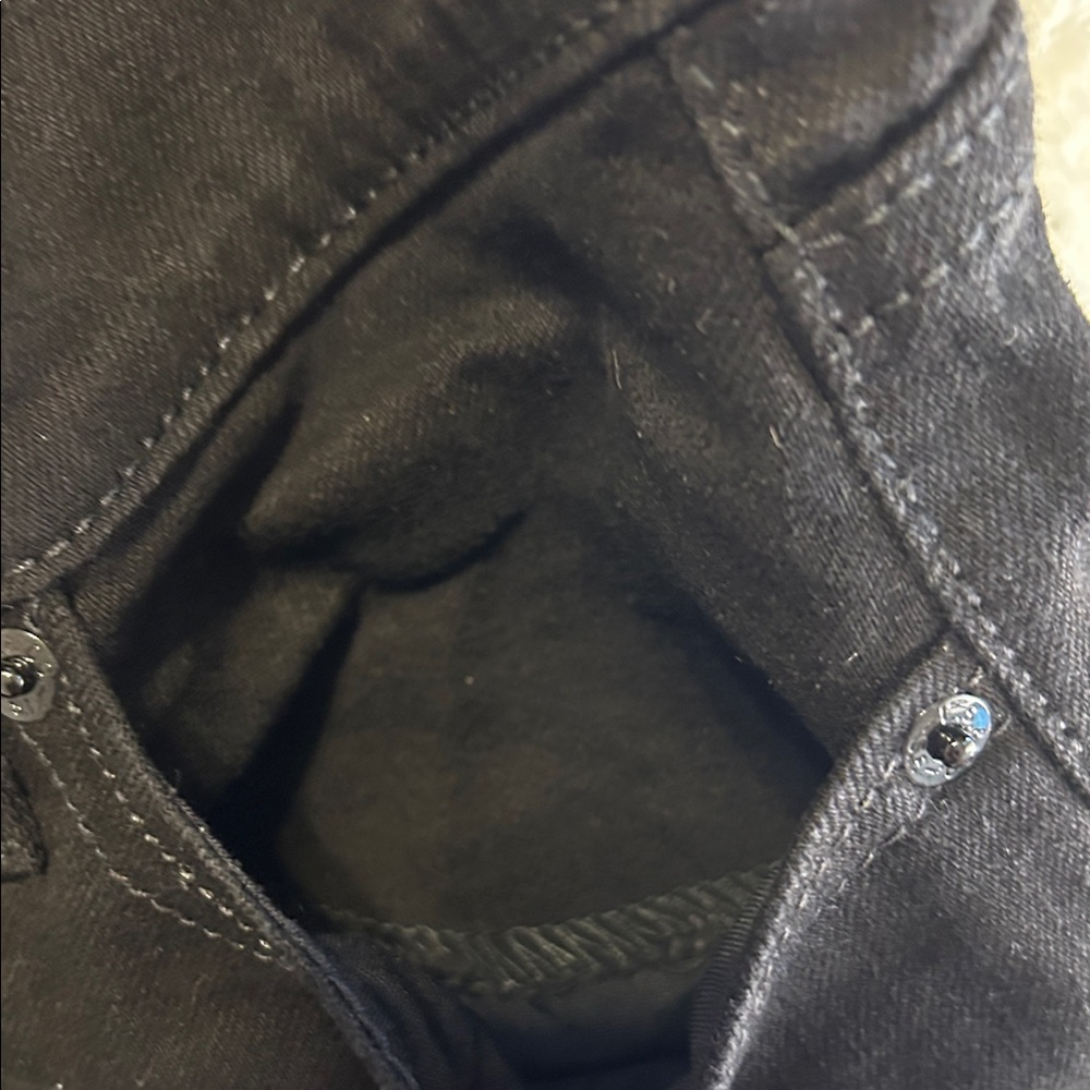 Women’s Levi’s 524 Too Superlow Skinny Jeans - Picture 8 of 16